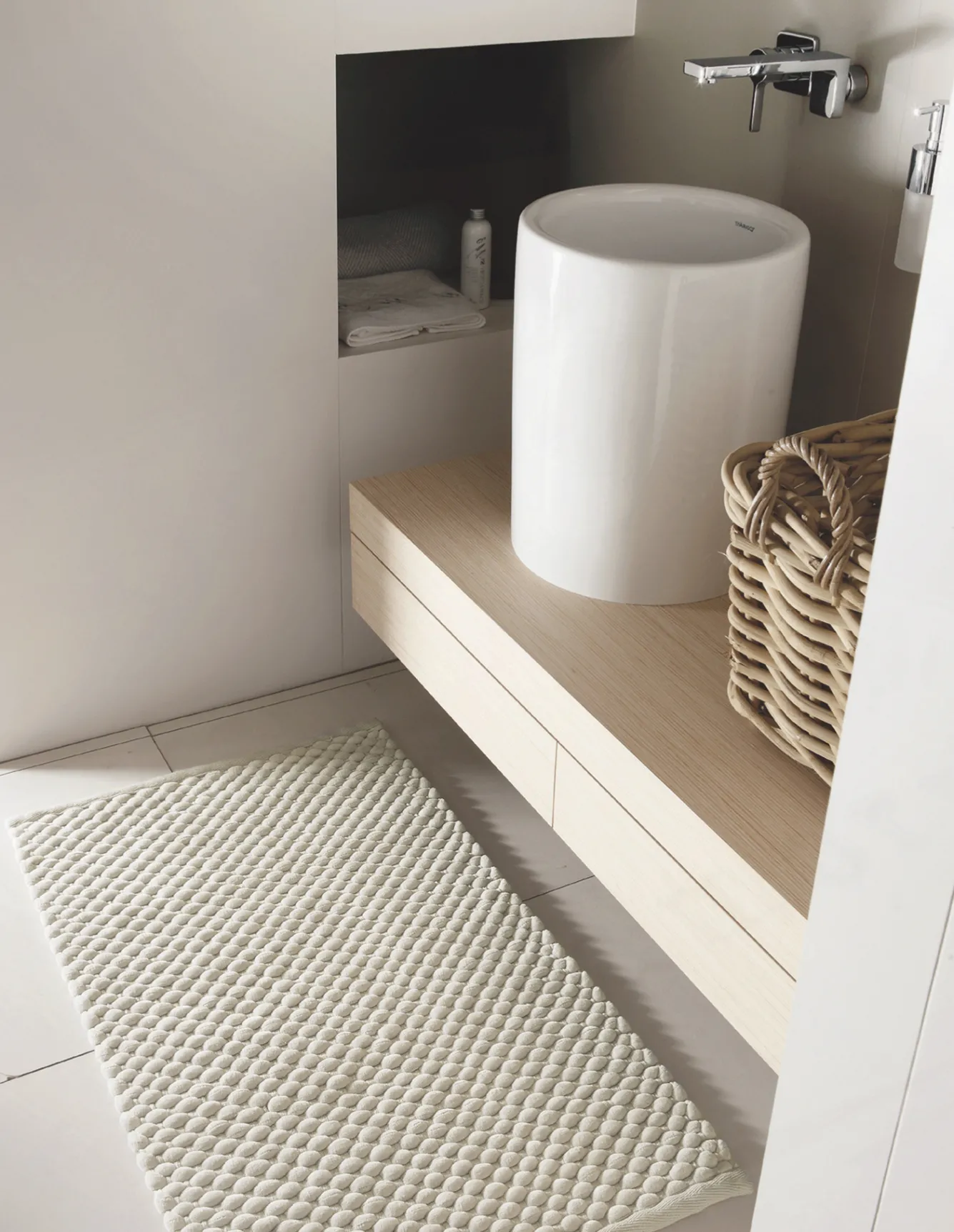 Aquanova Bath mat MAKS color Taupe-05