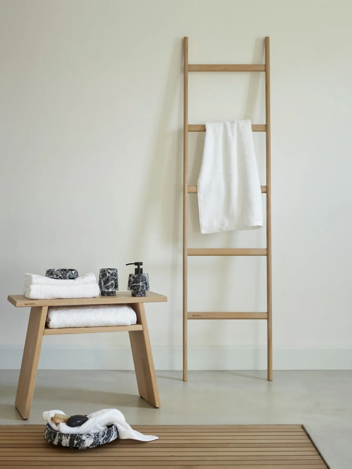 Aquanova Bath towel 70x130 cm LONDON color White-43 (set/3)