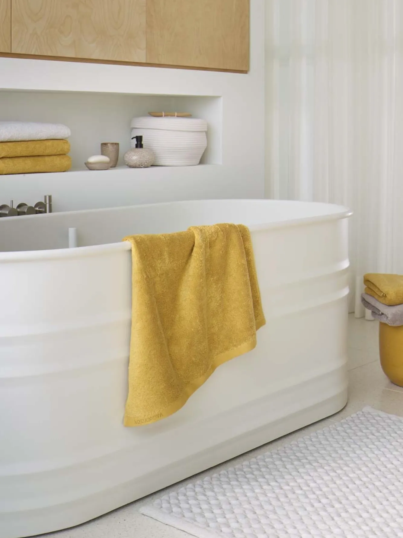 Aquanova Bath towel 70x130 cm LONDON color Mimosa-122 (set/3)