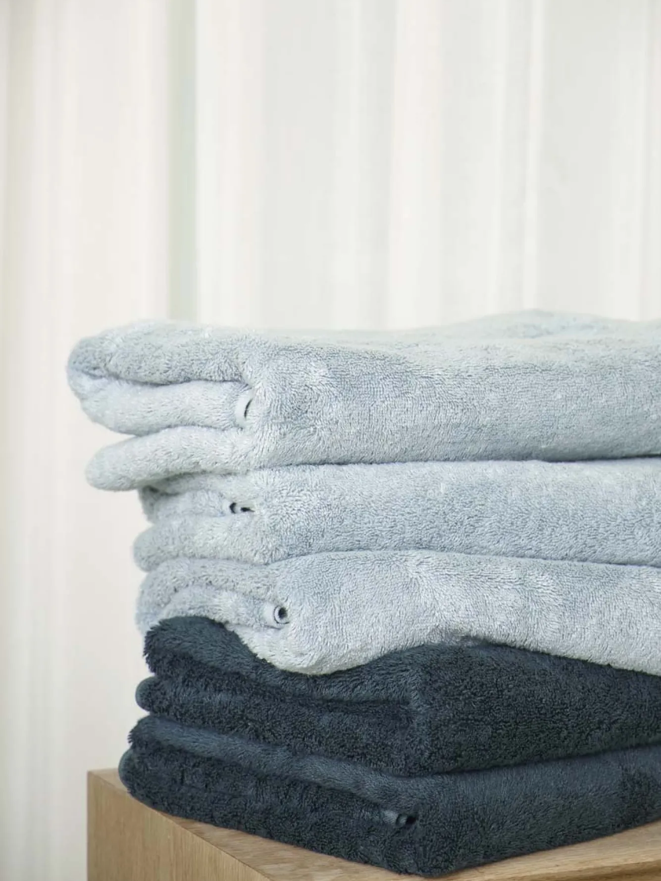 Aquanova Bath towel 70x130 cm LONDON color Steel-958 (set/3)