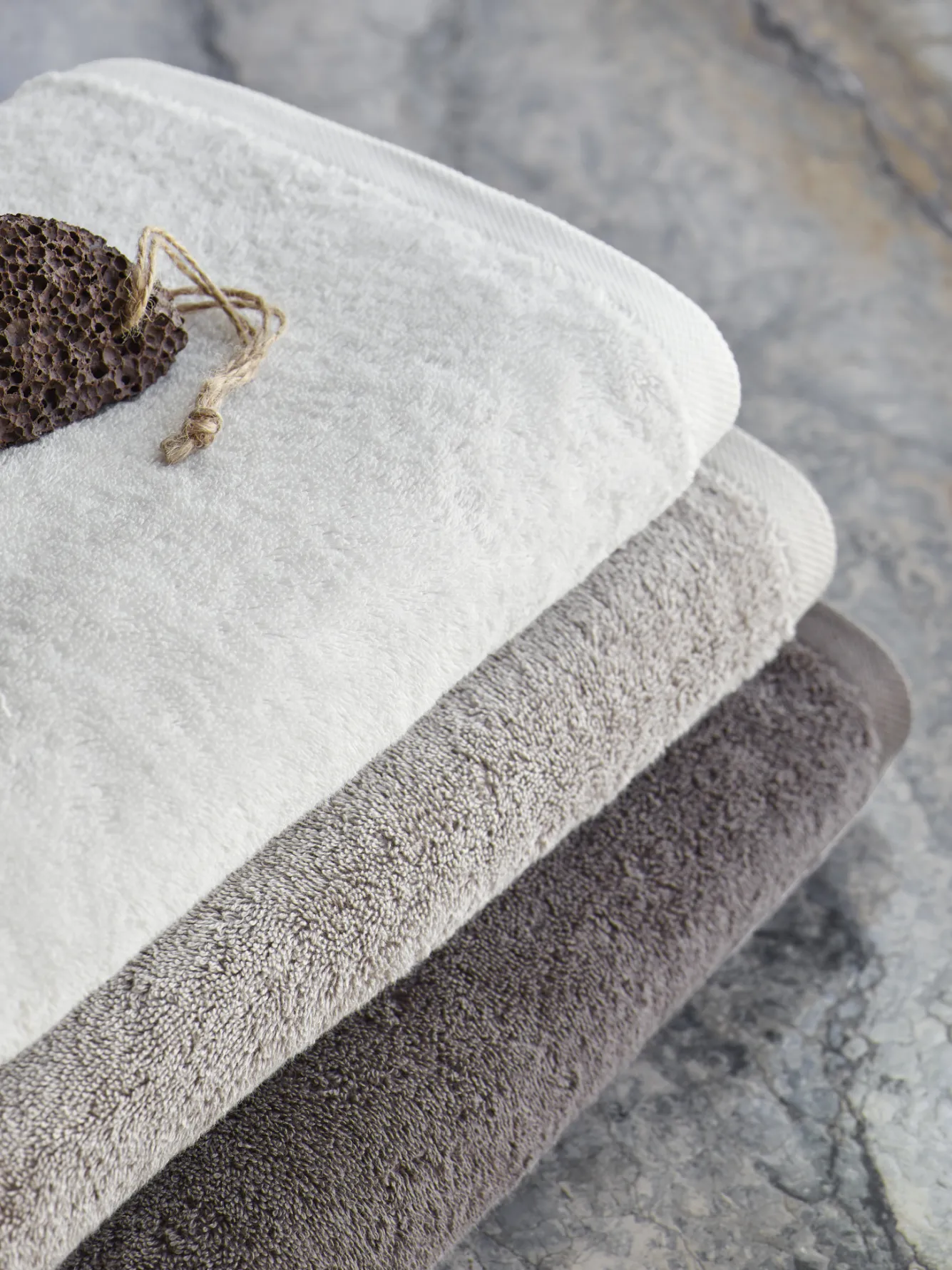 Aquanova Bath towel 70x130 cm LONDON color Ash-109 (set/3)