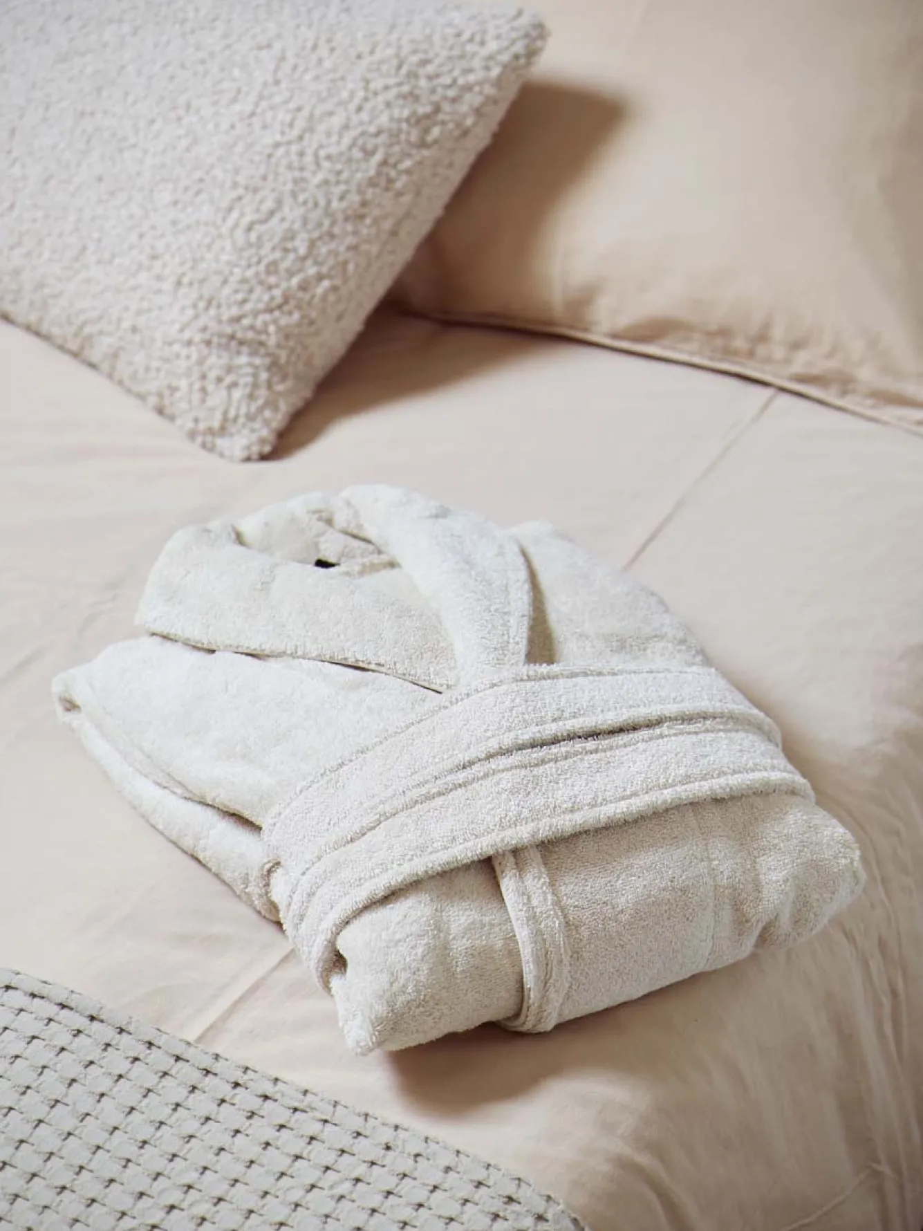 Aquanova Bathrobe LONDON color Birch-806 (beige)