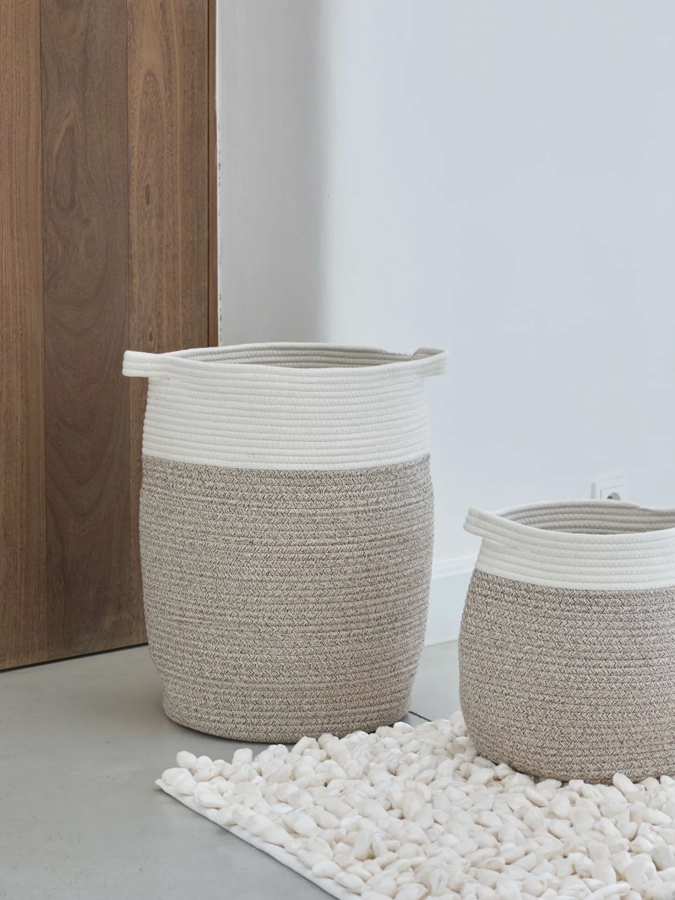 Aquanova Laundry basket Osman Nougat-136 (beige) small