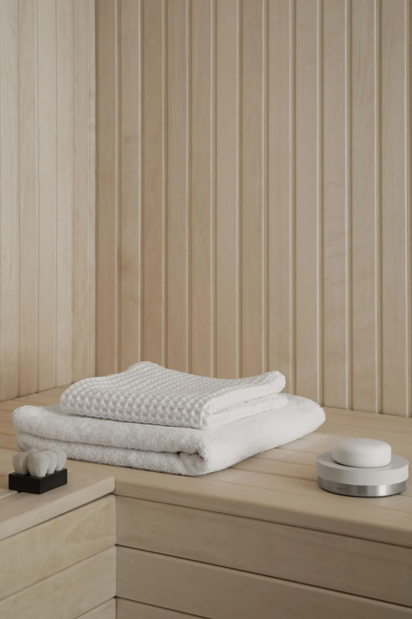 Blomus Bath towel 100x200 cm RIVA color White (66298)