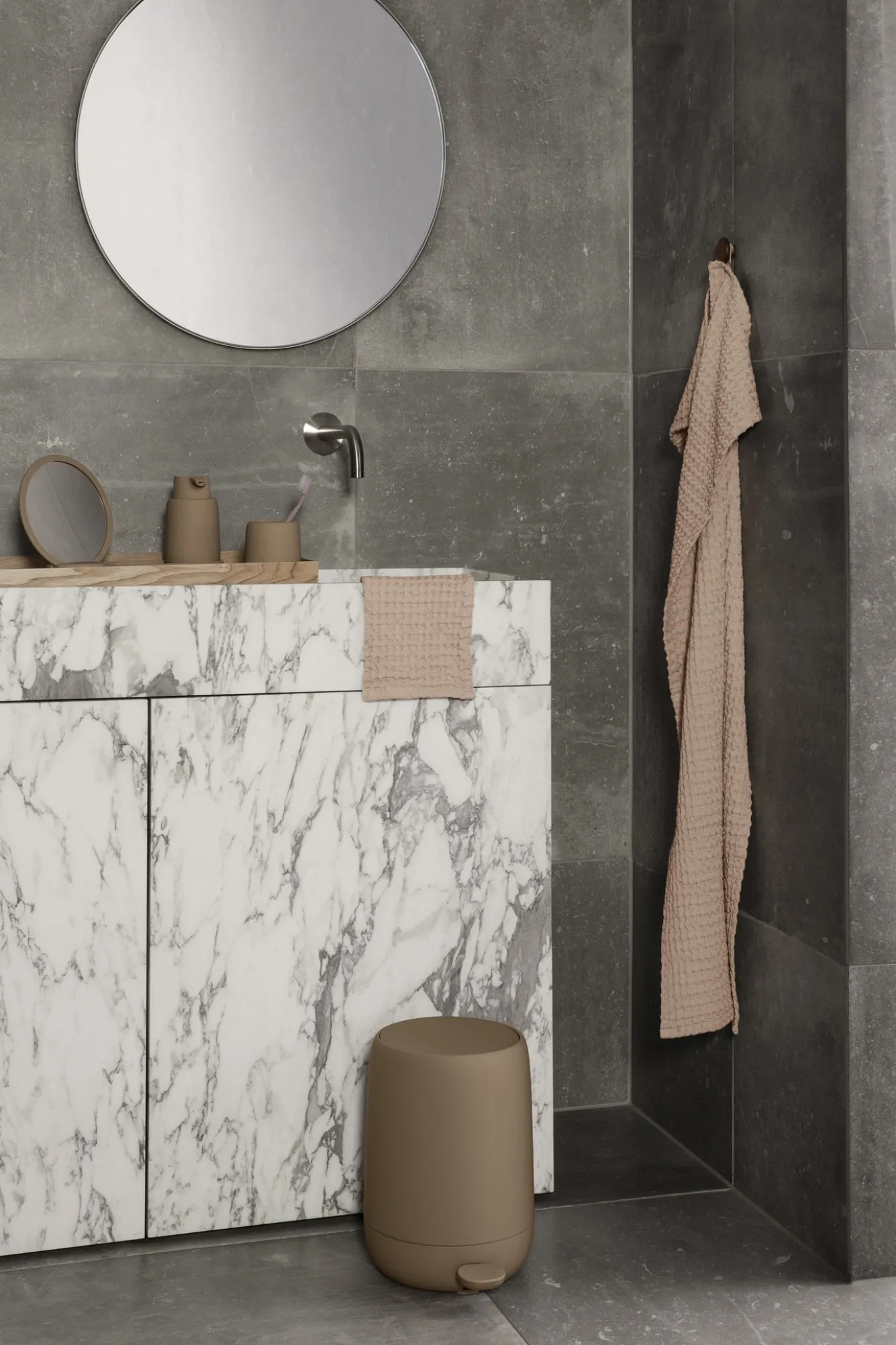 Blomus Bath towel 100x200 cm RIVA color Misty Rose (66395)