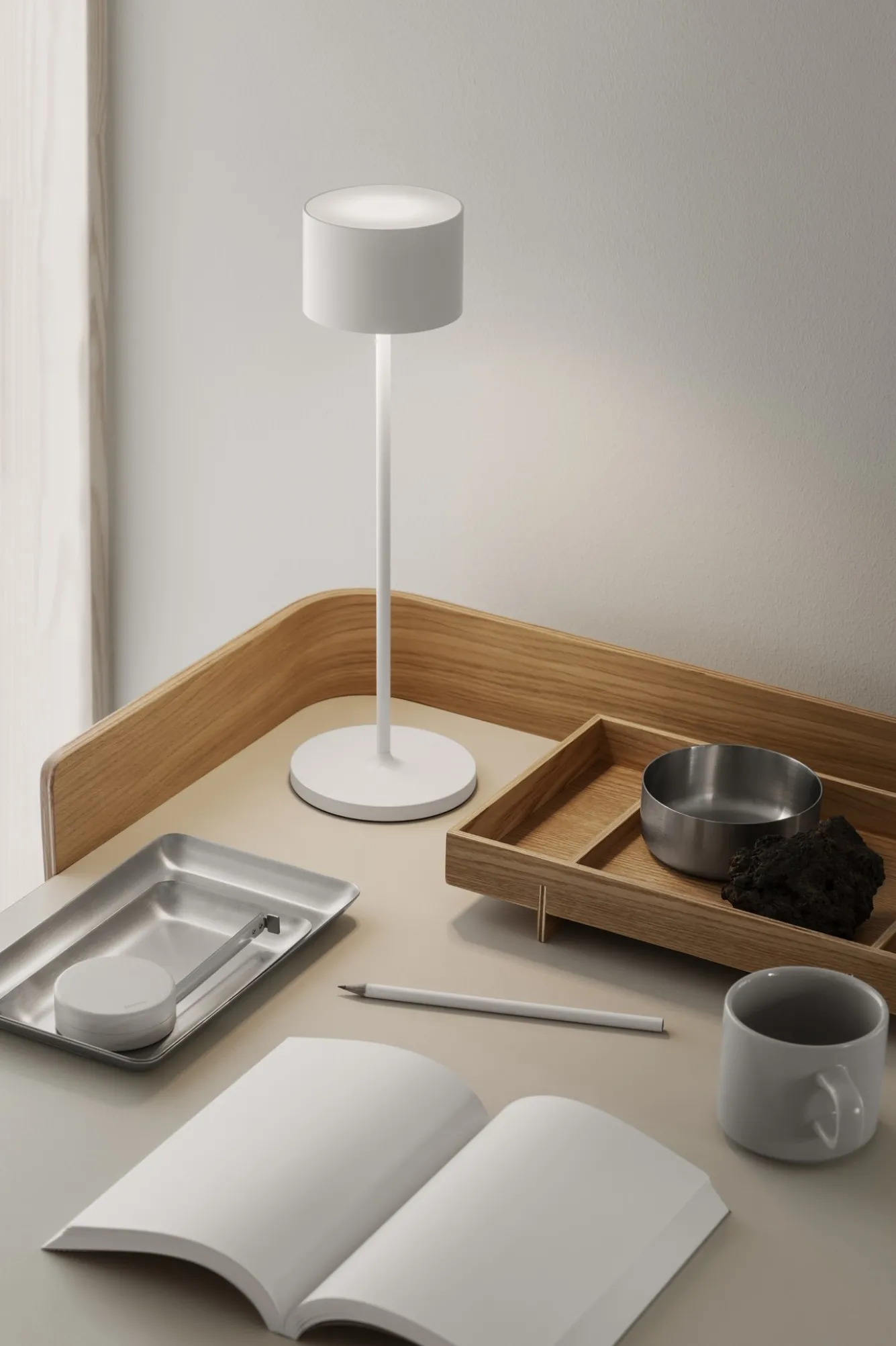 Blomus FAROL table lamp color White (small) 66124