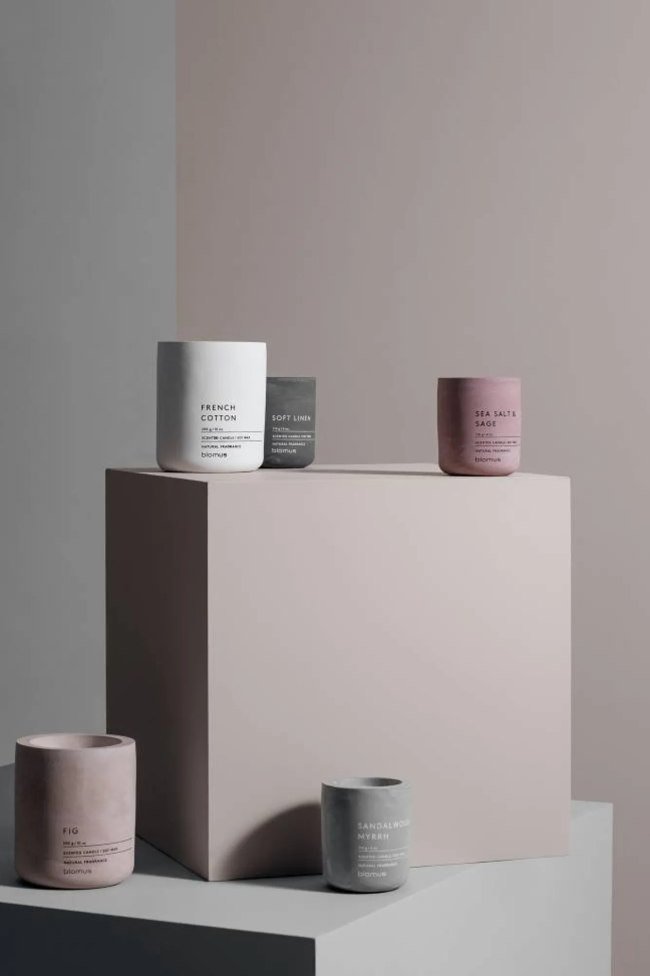 Blomus FRAGA scented candle Sea Salt  Sage (290 grams) 65656