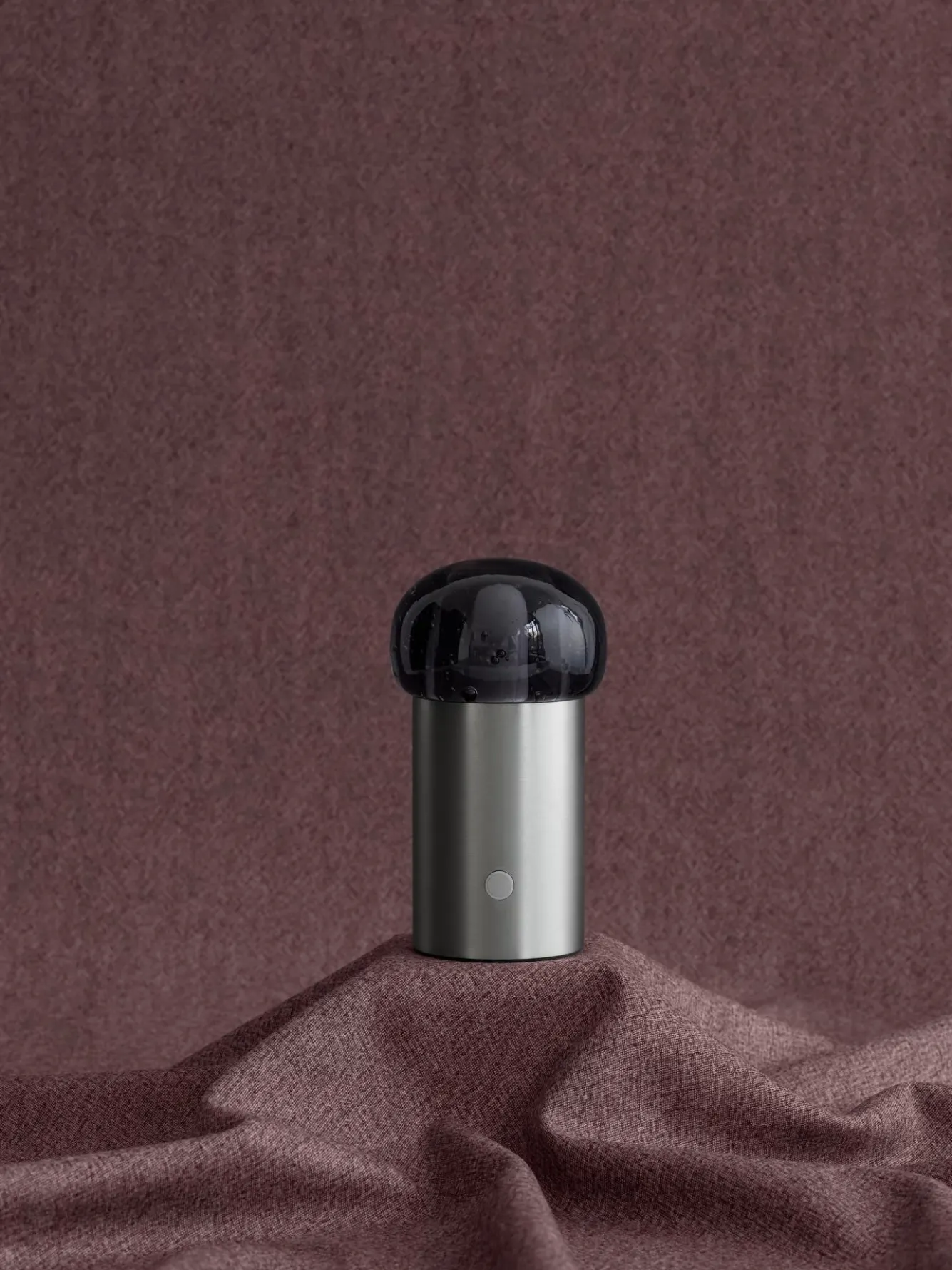 Blomus IRIS table lamp color Metallic Finish (67045)