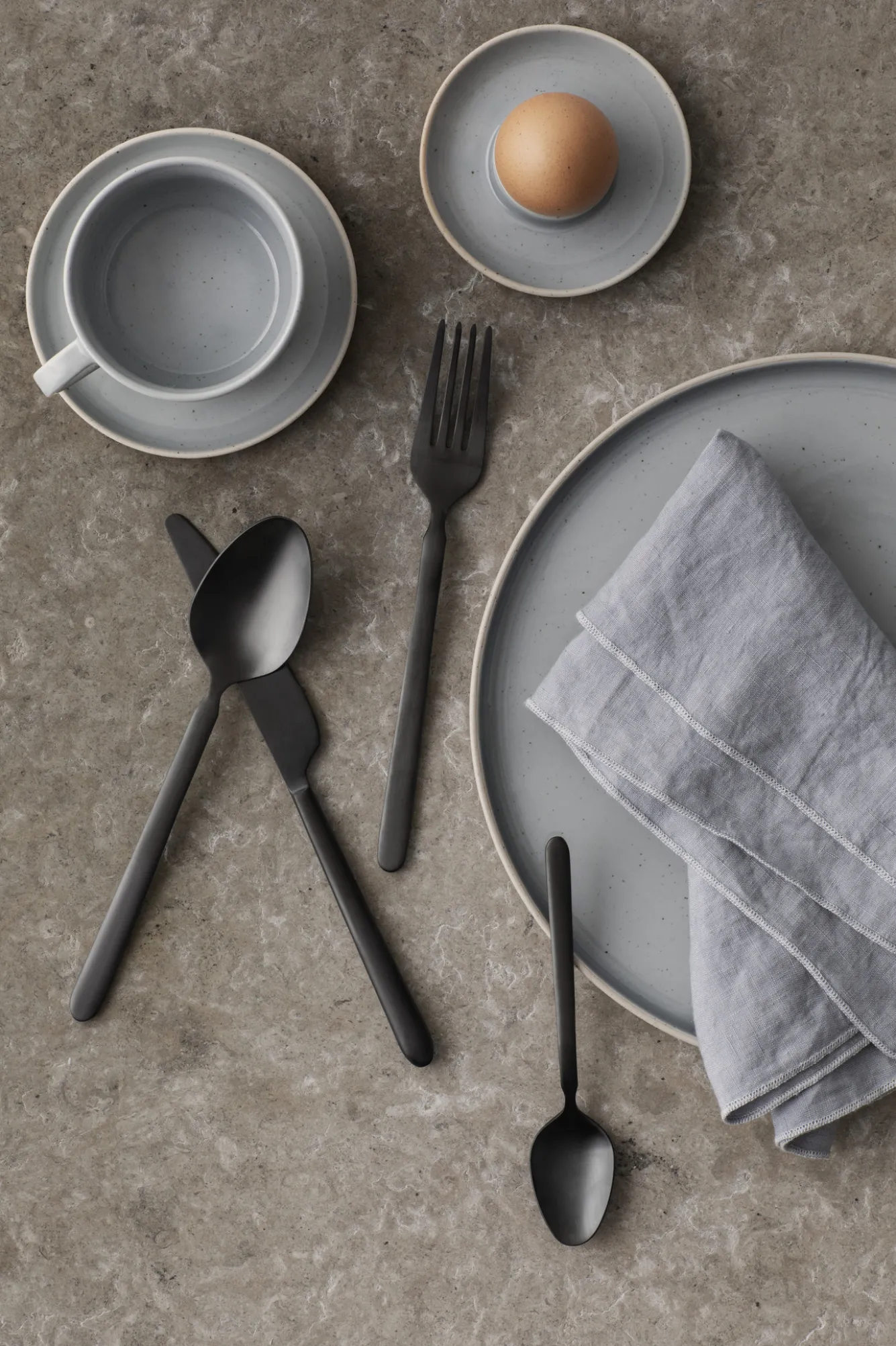 Blomus SABLO Stone - serving plate 40 cm (64387)