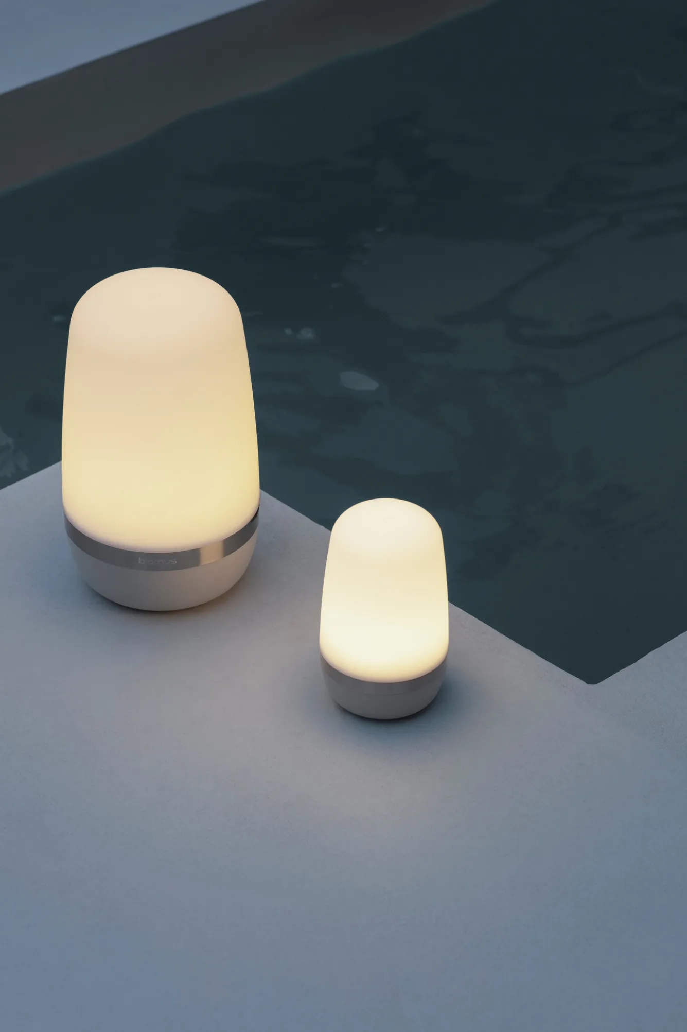 Blomus SPIRIT outdoor lamp Warm Gray (medium) 66061