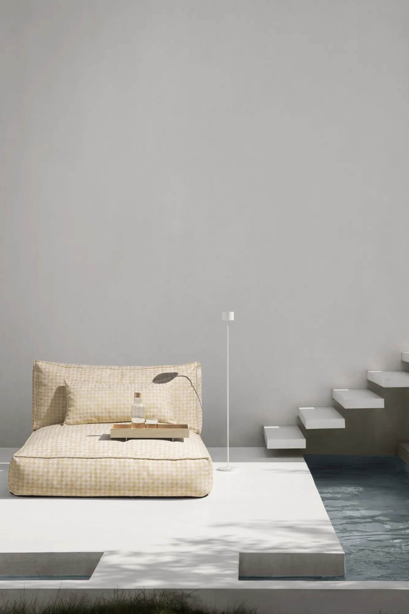 Blomus STAY cushion Twigh - color Sun (62140) 70x30 cm