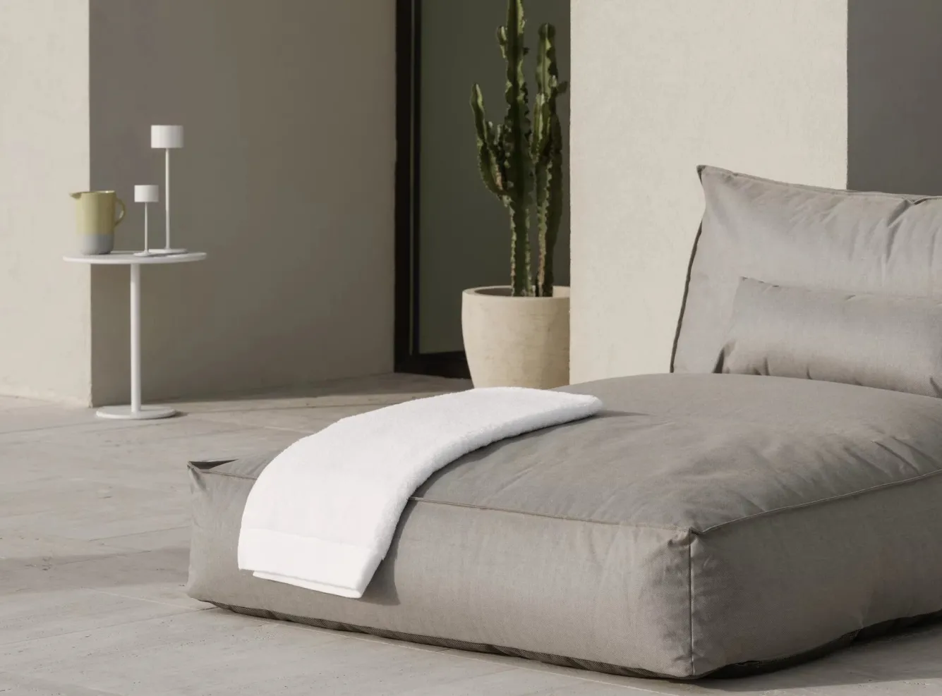 Blomus STAY daybed small color Earth (62101)