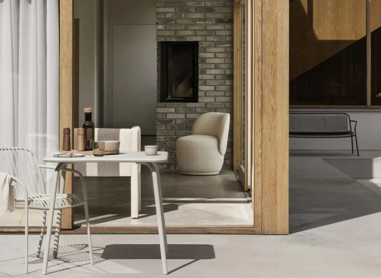 Blomus YUA WIRE garden bench Granite Gray (62184)