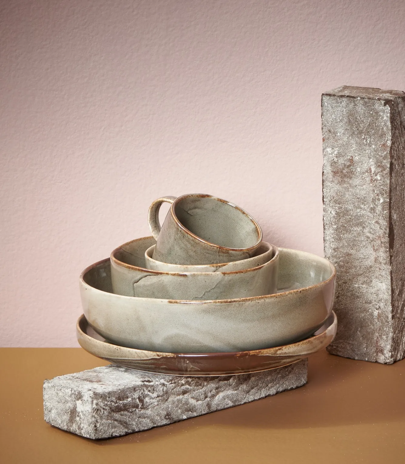 SP STUDIO URBAN flat plate 26 cm - Concrete (803552)