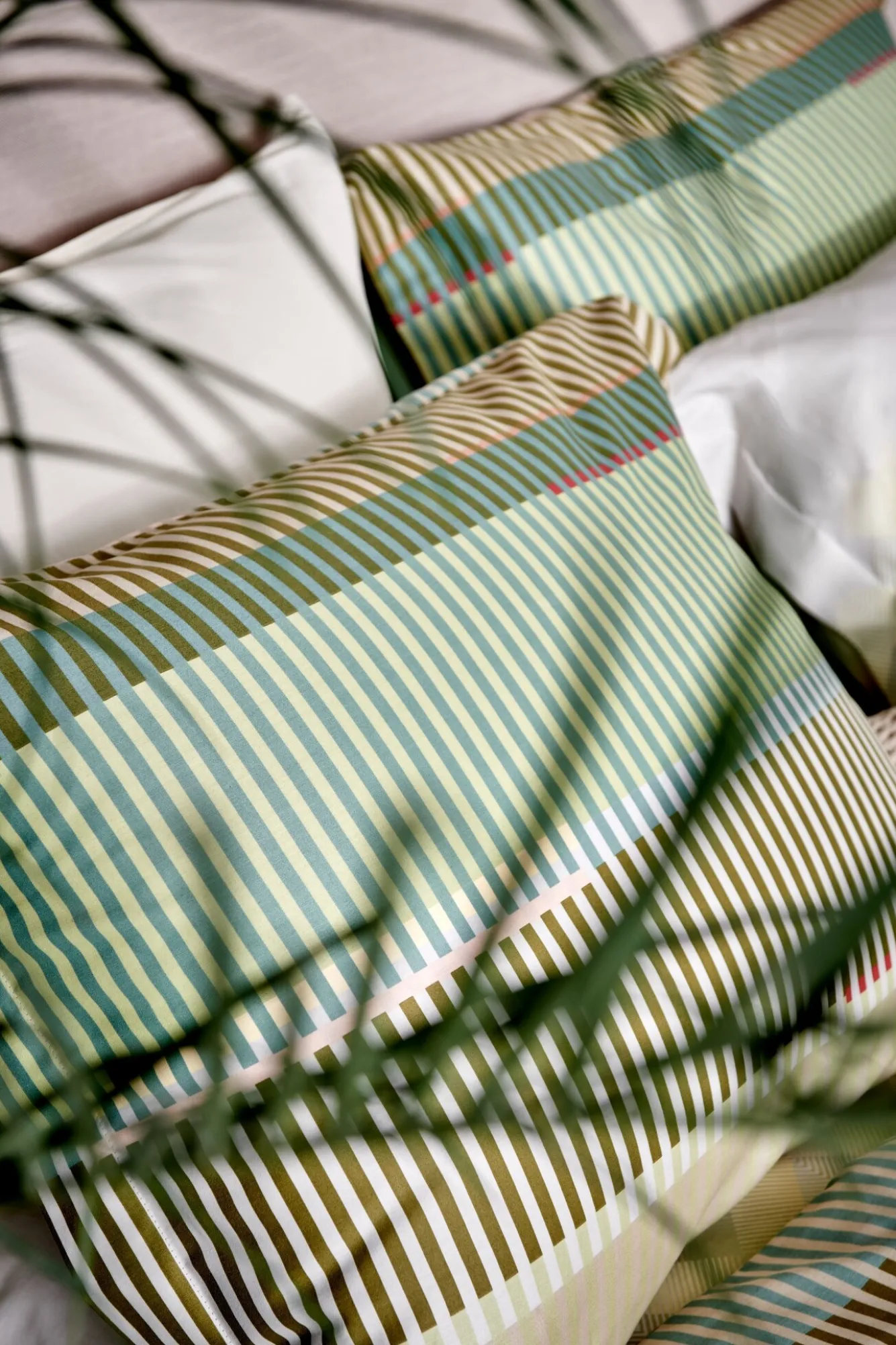 Vandyck Duvet cover OPTIMIST Smoke Green 200x220 cm (satin cotton)