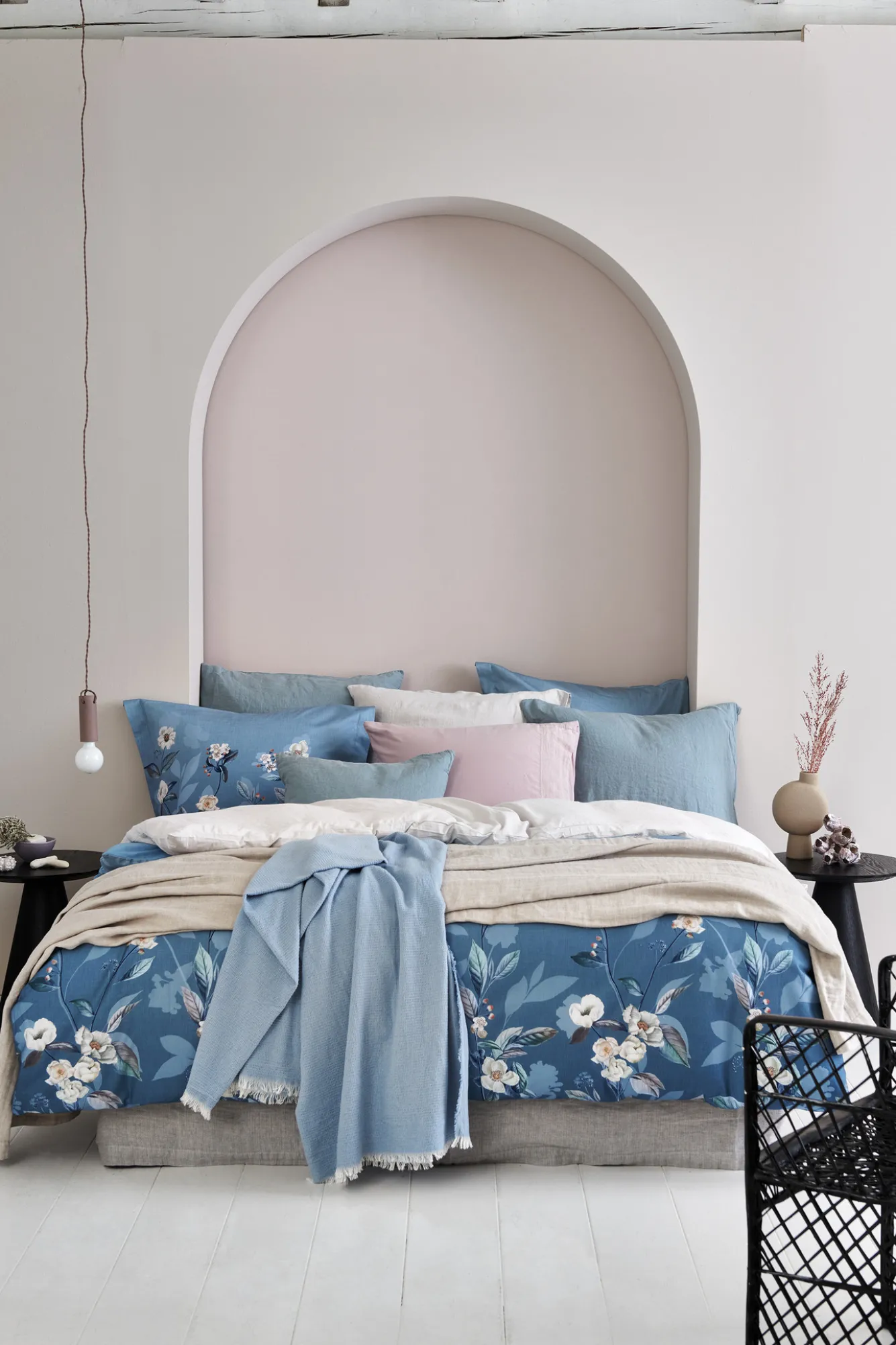 Vandyck Duvet cover PURITY 79 Pearl Blue 200x220 cm (linen / cotton) PUCO16179