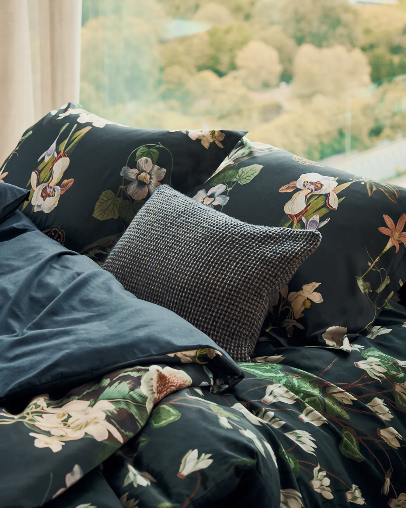 Vandyck Duvet cover PARADISO Blue Ink 140x220 cm (satin cotton)