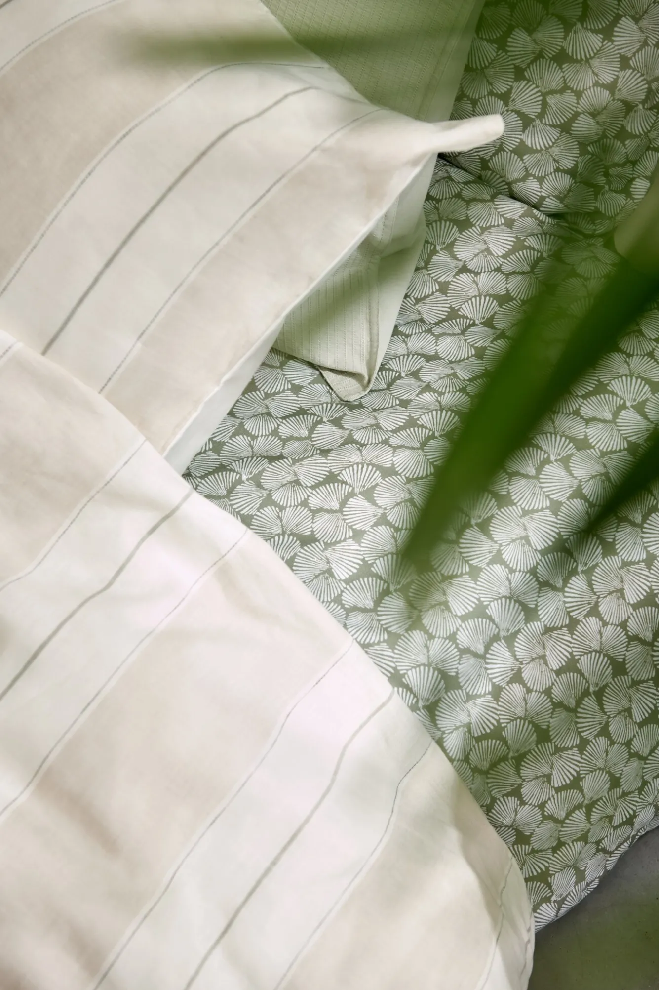 Vandyck Duvet cover PURE 78 Linen 140x220 cm (linen/cotton)