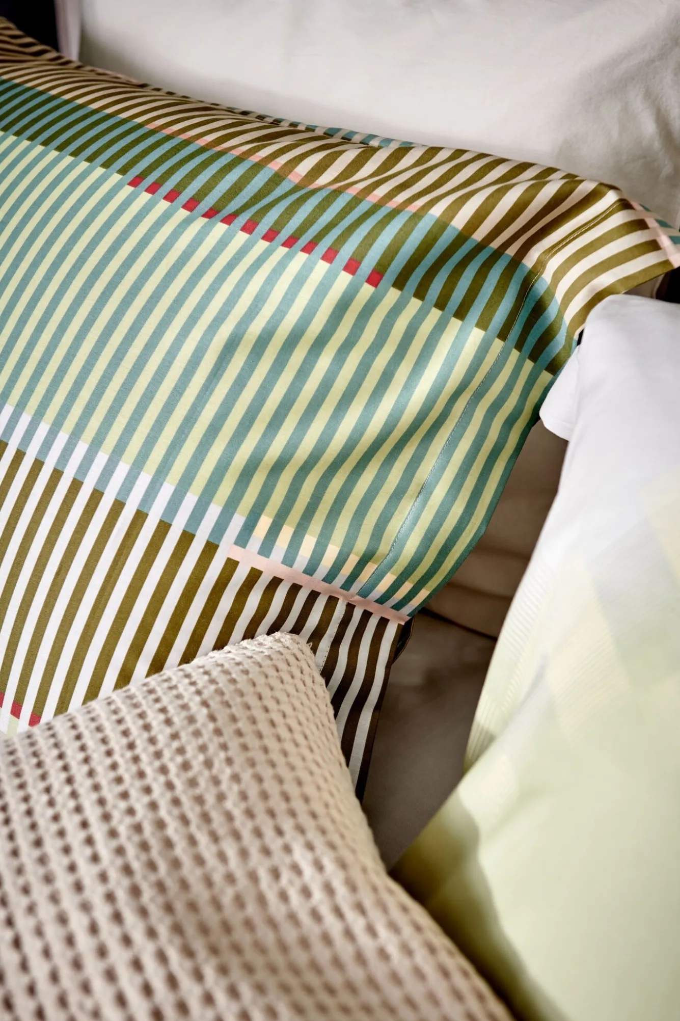 Vandyck Duvet cover OPTIMIST Smoke Green 140x220 cm (satin cotton)