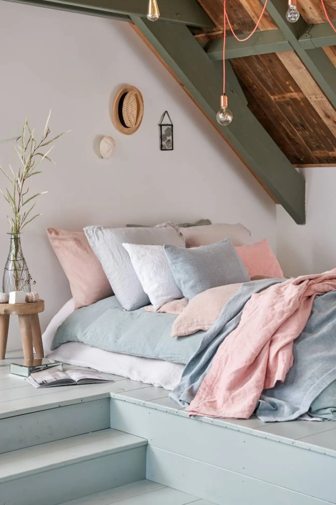 Vandyck Duvet cover PURITY 79 Stone 200x220 cm (linen) PUCO16179