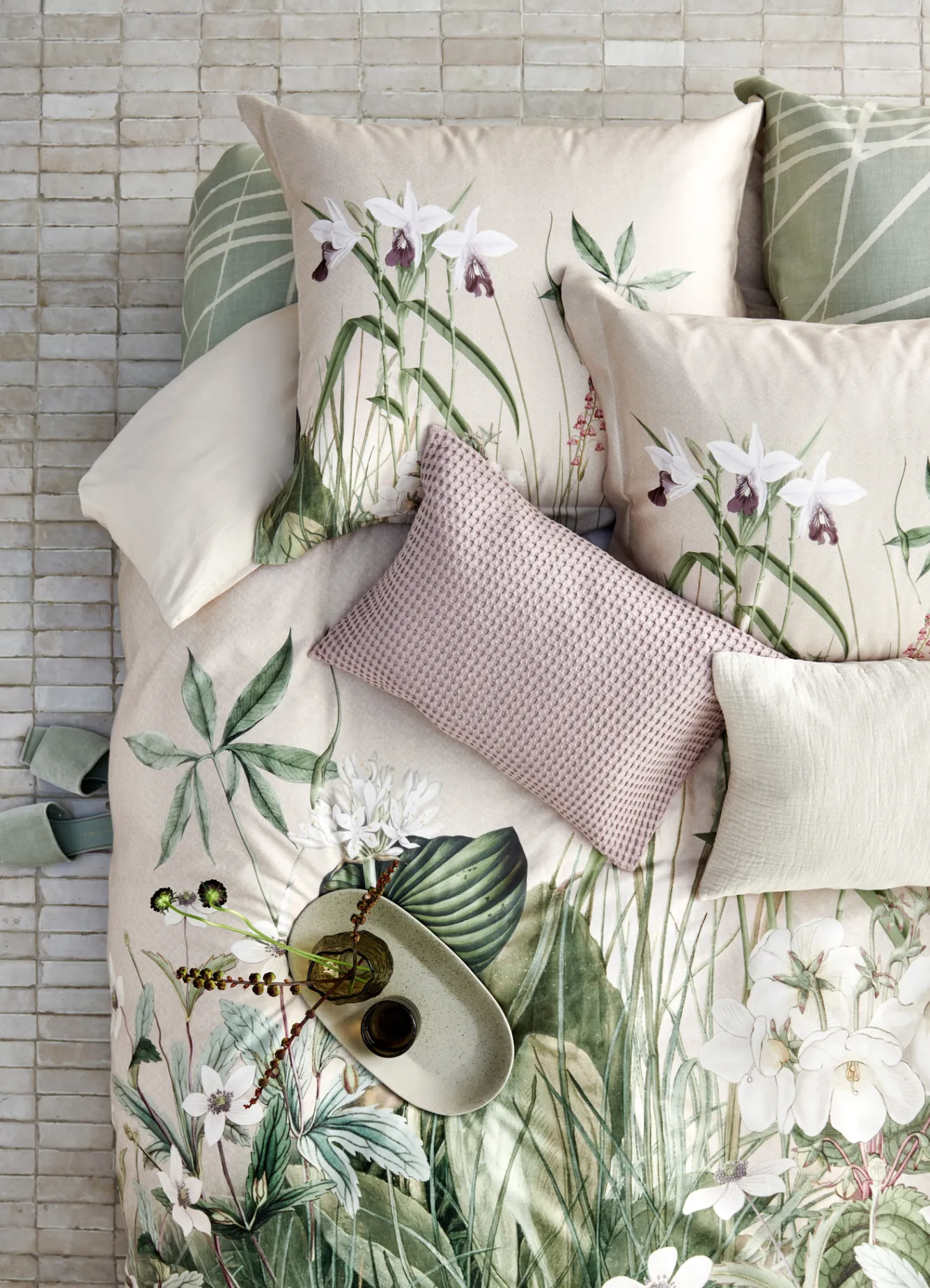 Vandyck Duvet cover MEANINGFUL Smoke Green 140x220 cm (SABB23109)